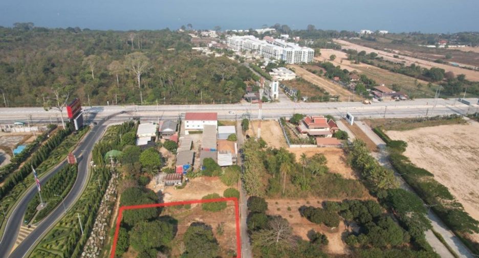 Terreno en venta en Sattahip, Chonburi