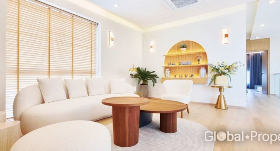 Haus zum Kauf mit 5 Zimmer in East Pattaya, Pattaya