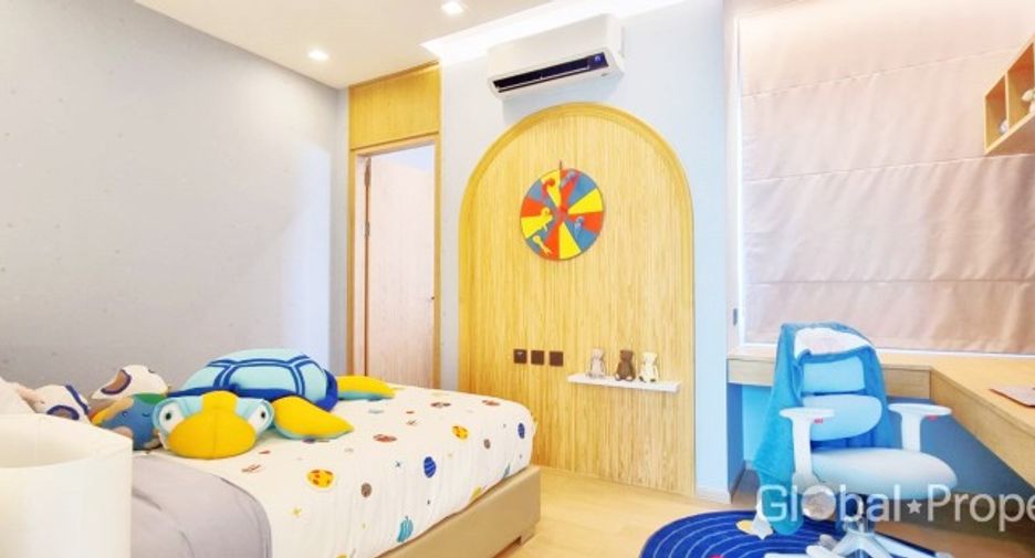 Haus zum Kauf mit 5 Zimmer in East Pattaya, Pattaya