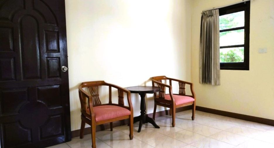 À vendre 5 chambres maison à East Pattaya, Pattaya