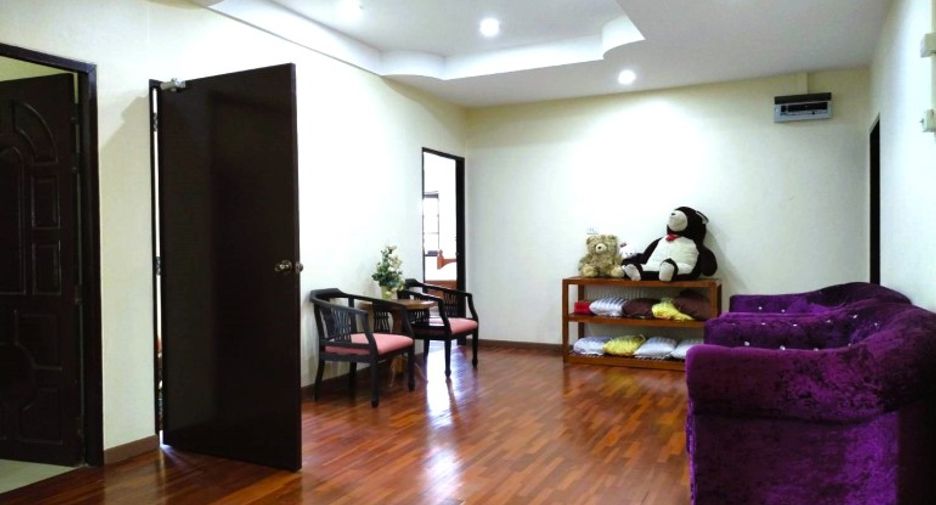 À vendre 5 chambres maison à East Pattaya, Pattaya