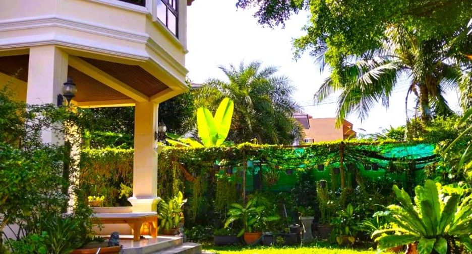 À vendre 5 chambres maison à East Pattaya, Pattaya