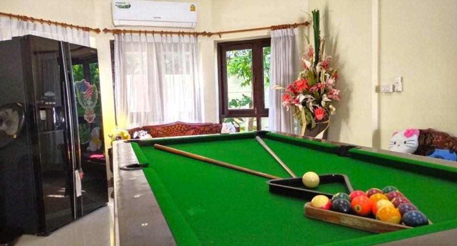 À vendre 5 chambres maison à East Pattaya, Pattaya