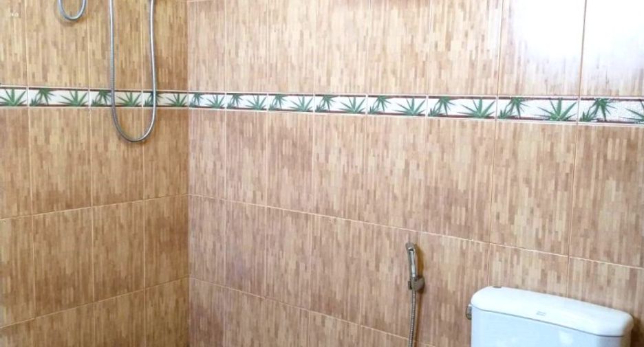 À vendre 5 chambres maison à East Pattaya, Pattaya