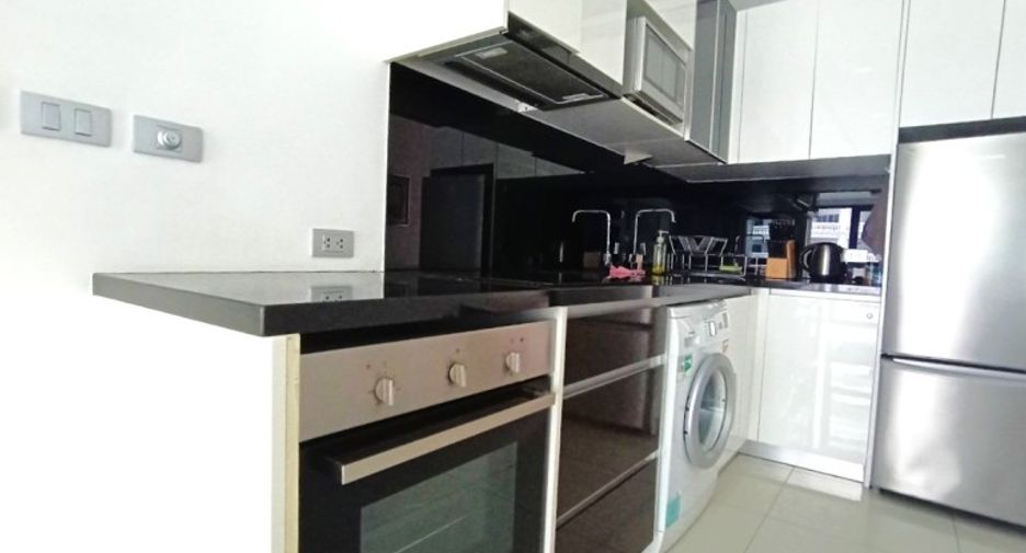 For sale 1 bed condo in North Pattaya, Pattaya