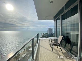 Condo en venta de 3 habitaciones en Bang Lamung, Chonburi