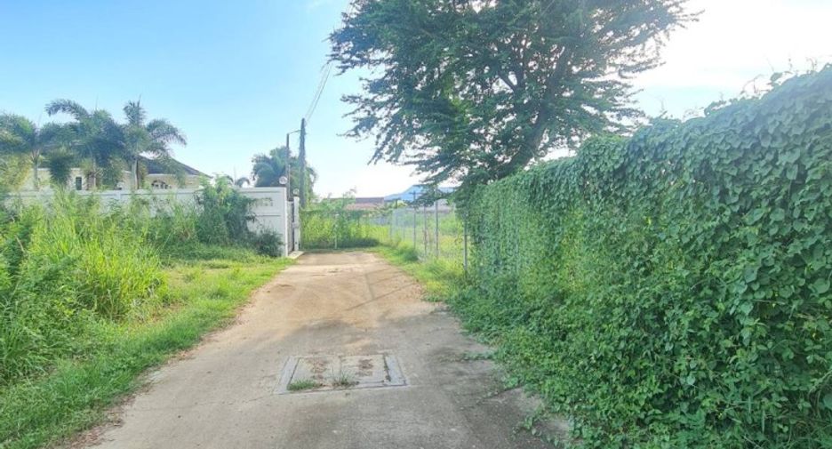 À vendre terrain à Sattahip, Chonburi