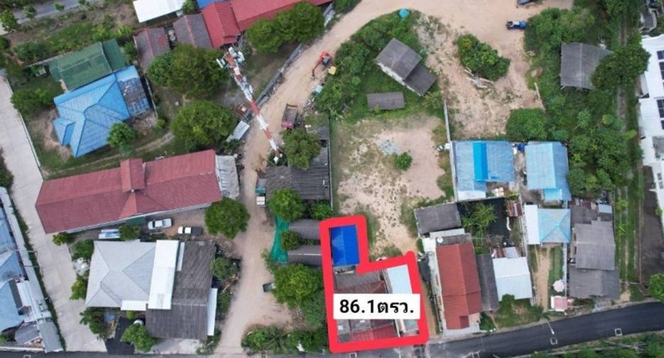 À vendre terrain à Sattahip, Chonburi