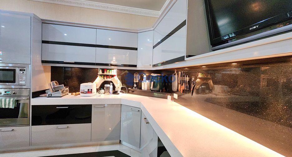 Casa en venta de 3 habitaciones en North Pattaya, Pattaya