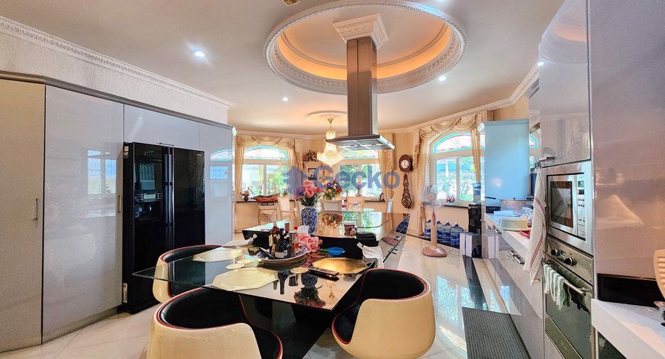 Casa en venta de 3 habitaciones en North Pattaya, Pattaya