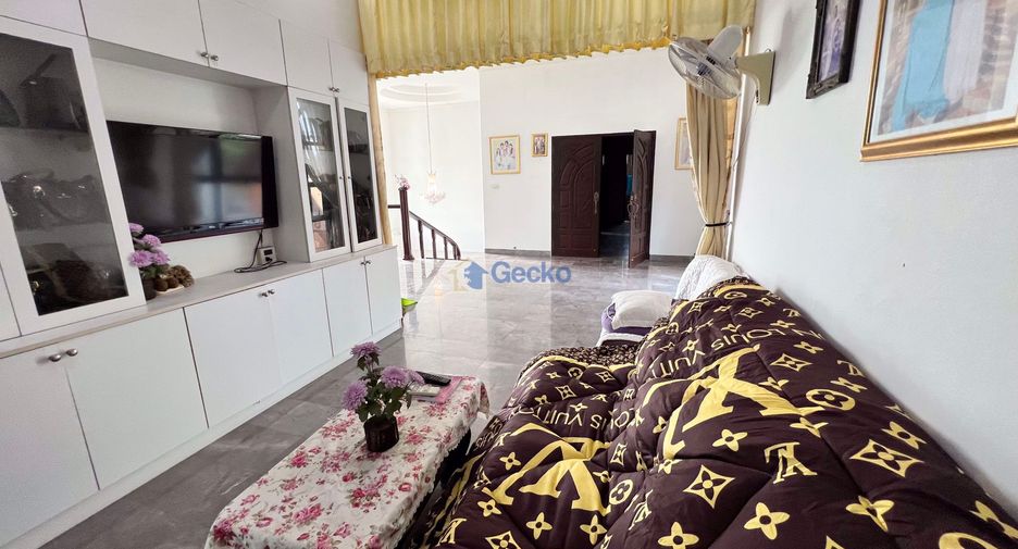 Haus zum Kauf mit 6 Zimmer in East Pattaya, Pattaya