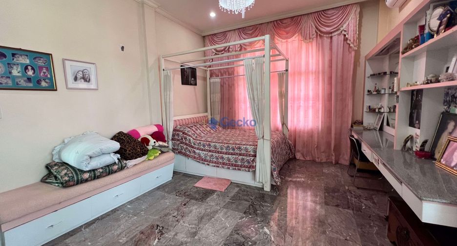 Haus zum Kauf mit 6 Zimmer in East Pattaya, Pattaya