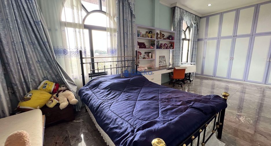 Haus zum Kauf mit 6 Zimmer in East Pattaya, Pattaya