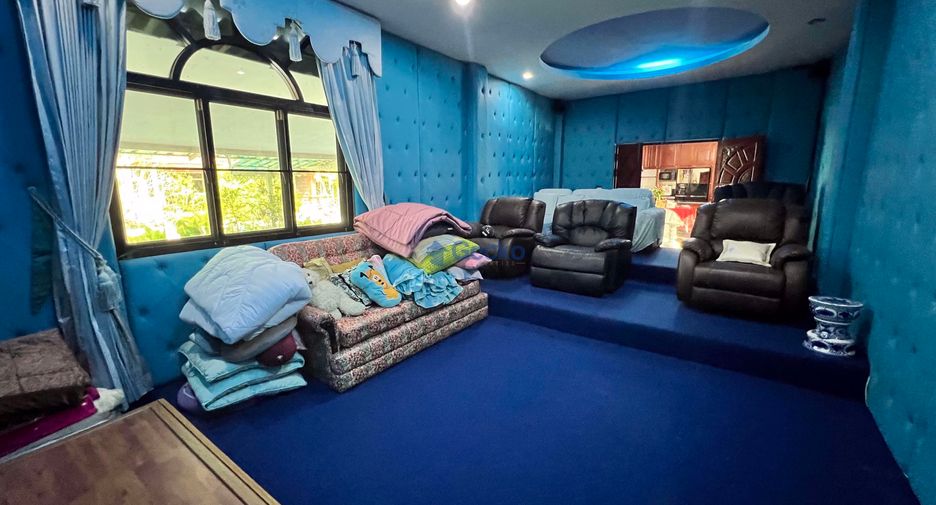 Haus zum Kauf mit 6 Zimmer in East Pattaya, Pattaya