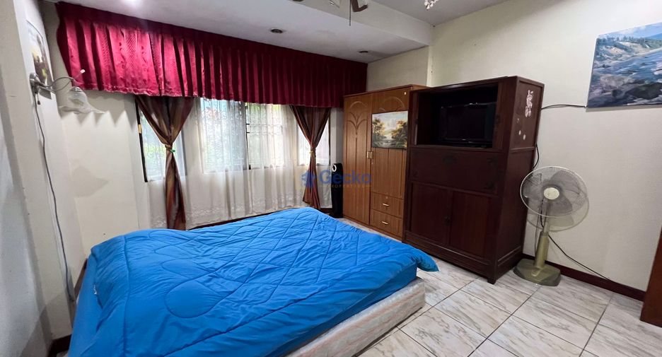 Haus zum Kauf mit 6 Zimmer in East Pattaya, Pattaya