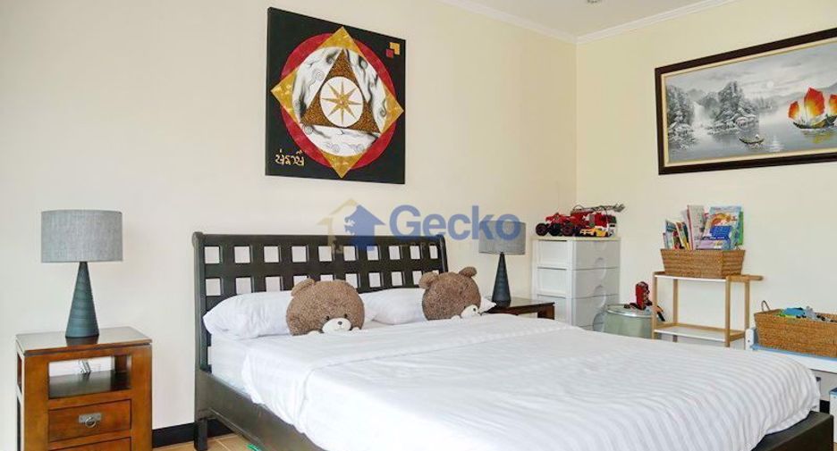 For sale 5 bedrooms house in East Pattaya, Pattaya