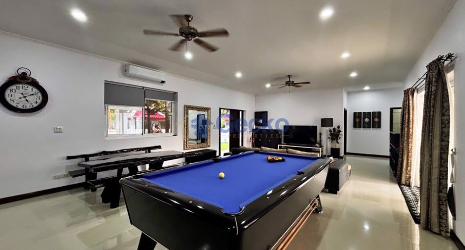 For sale 3 bedrooms house in East Pattaya, Pattaya