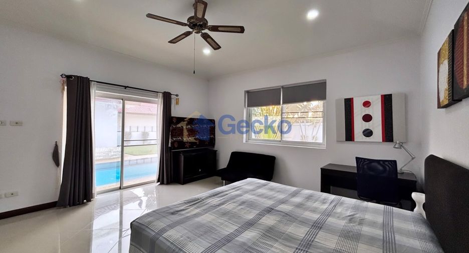 For sale 3 bedrooms house in East Pattaya, Pattaya