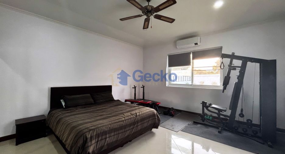 For sale 3 bedrooms house in East Pattaya, Pattaya