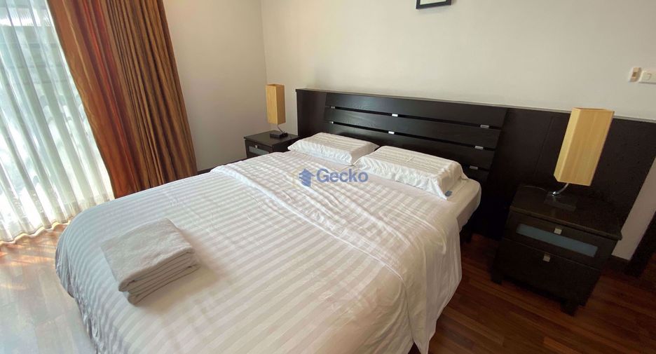 For rent and for sale 4 bedrooms house in East Pattaya, Pattaya