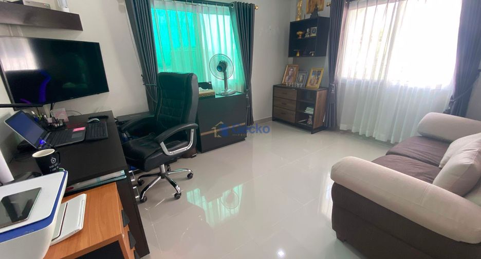 Haus zum Kauf mit 3 Zimmer in Bang Lamung, Chonburi