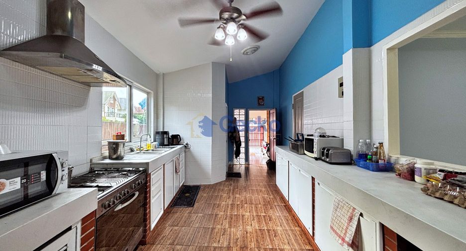 For sale 3 bedrooms house in East Pattaya, Pattaya