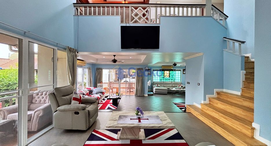 For sale 3 bedrooms house in East Pattaya, Pattaya