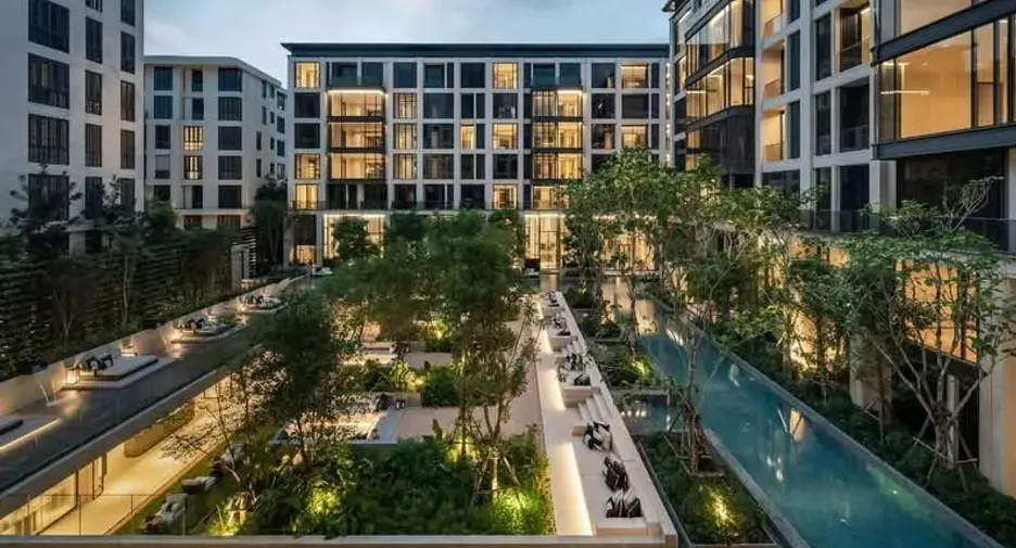 For rent 2 bedrooms condo in Watthana, Bangkok