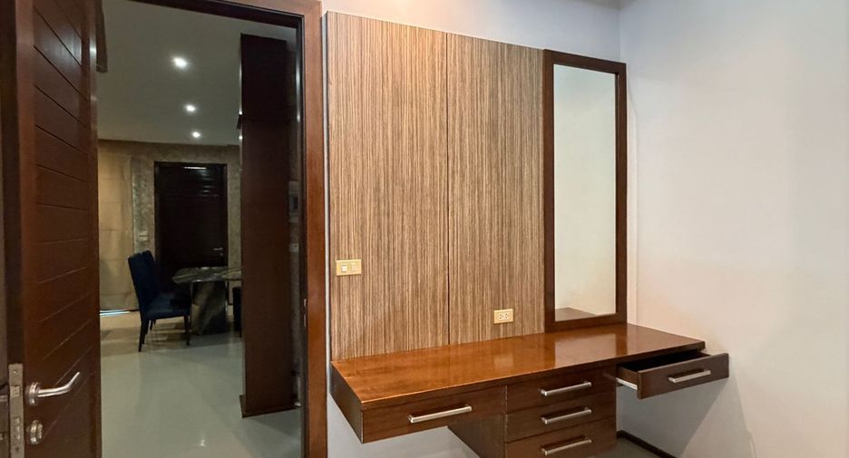 Villa zum Kauf und zur Miete mit 2 Zimmer in Mueang Phuket, Phuket