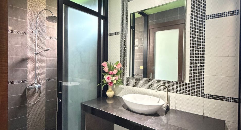 Villa zum Kauf und zur Miete mit 2 Zimmer in Mueang Phuket, Phuket