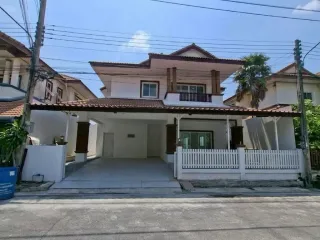 For sale 4 ベッドルーム house in Sam Phran, Nakhon Pathom