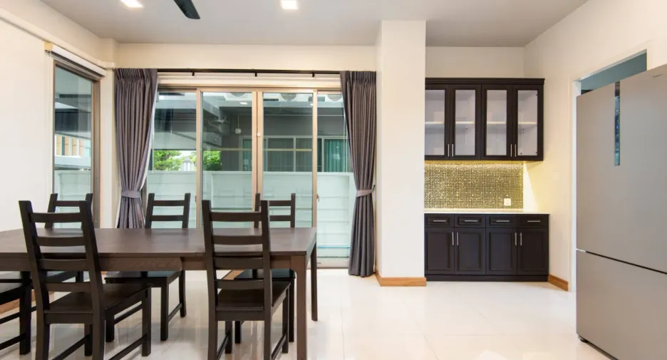 Villa zur Miete mit 3 Zimmer in Mueang Rayong, Rayong