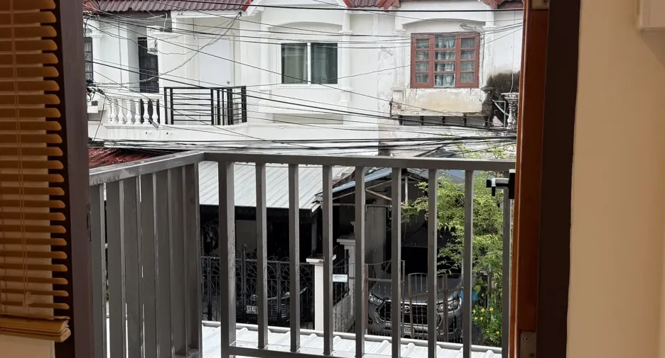 For rent 2 bedrooms townhouse in Pak Kret, Nonthaburi