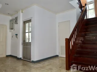 Аренда 4 спальни дом в Mueang Nonthaburi, Нонтабури