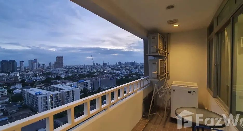Condo en venta de 1 habitaciones en Khlong San, Bangkok