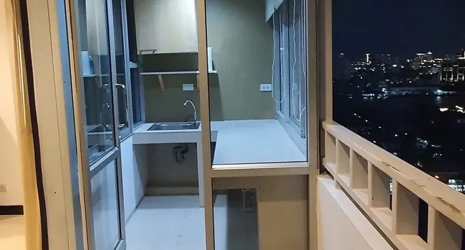 Condo en venta de 1 habitaciones en Khlong San, Bangkok