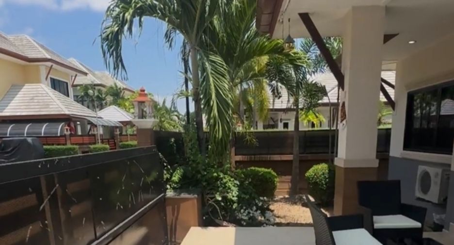 Casa en venta de 3 habitaciones en Huay Yai, Pattaya