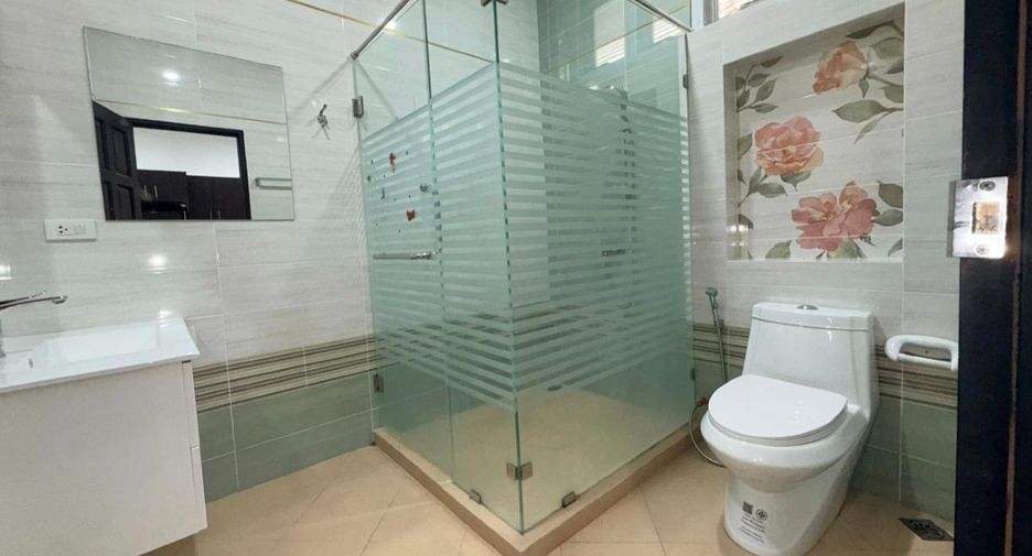 For sale 3 bedrooms house in Huay Yai, Pattaya