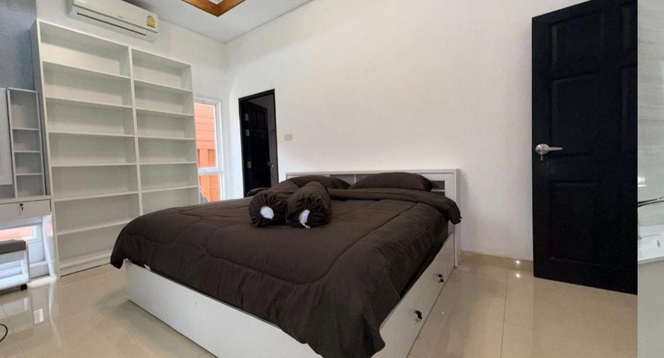 For sale 3 bedrooms house in Huay Yai, Pattaya