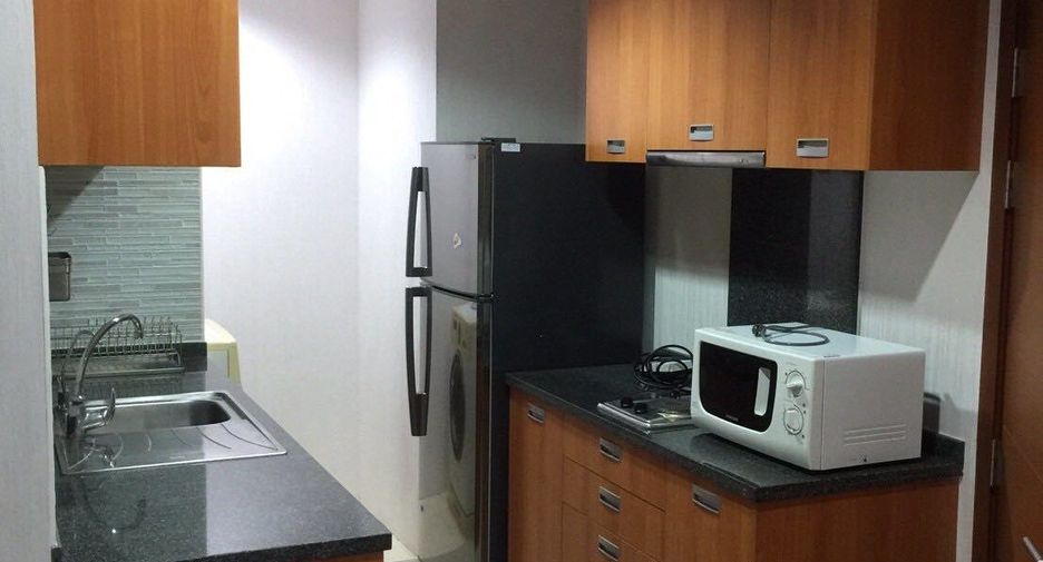 For sale 1 bed condo in Khlong San, Bangkok