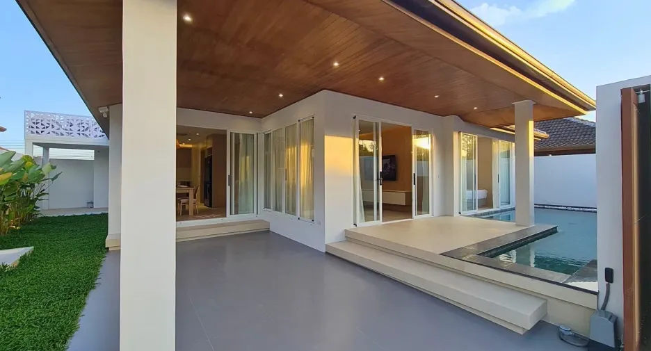 Villa en venta y en alquiler de 3 habitaciones en Thalang, Phuket