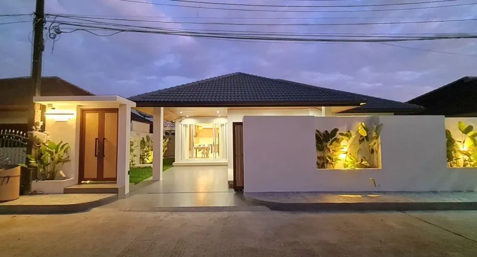 Villa en venta y en alquiler de 3 habitaciones en Thalang, Phuket