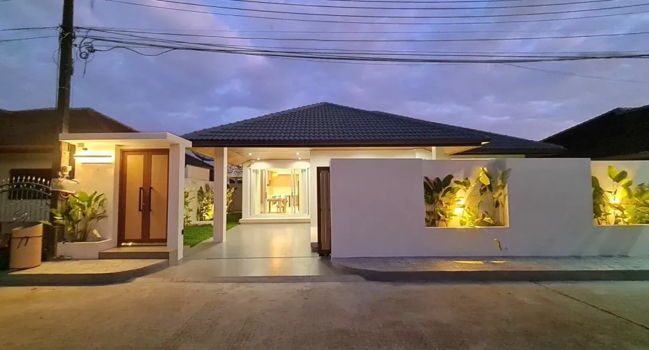 Villa en venta y en alquiler de 3 habitaciones en Thalang, Phuket