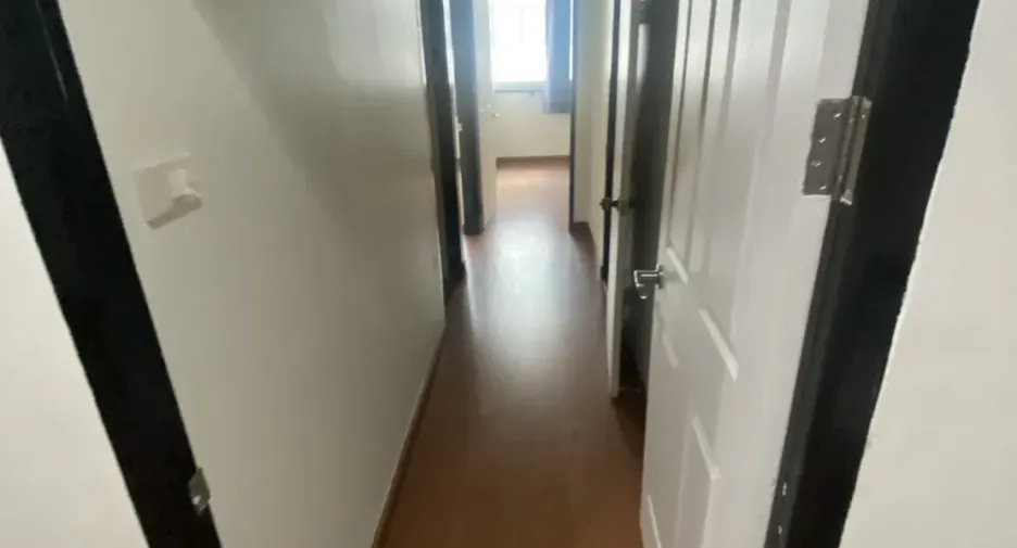 For rent retail Space in Bang Rak, Bangkok