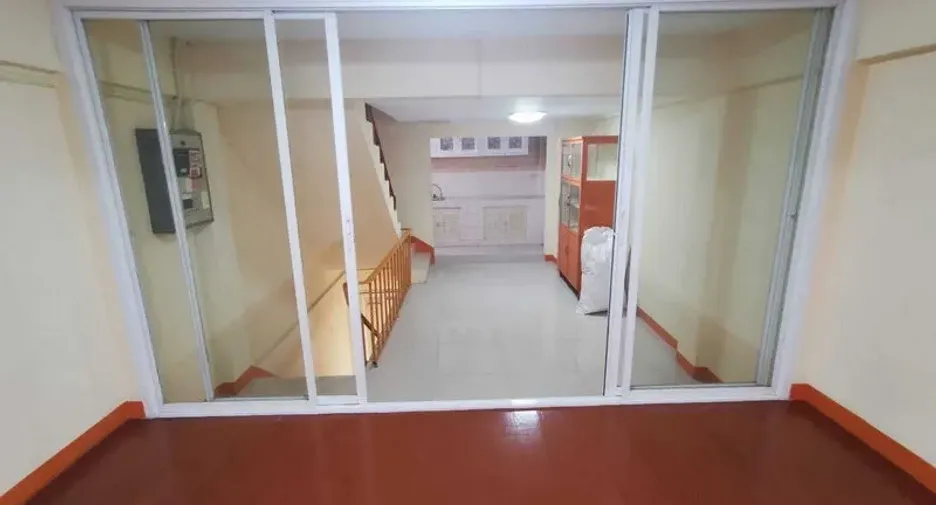 For rent retail Space in Suan Luang, Bangkok