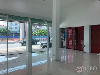 For rent and for sale retail Space in Khan Na Yao, Bangkok