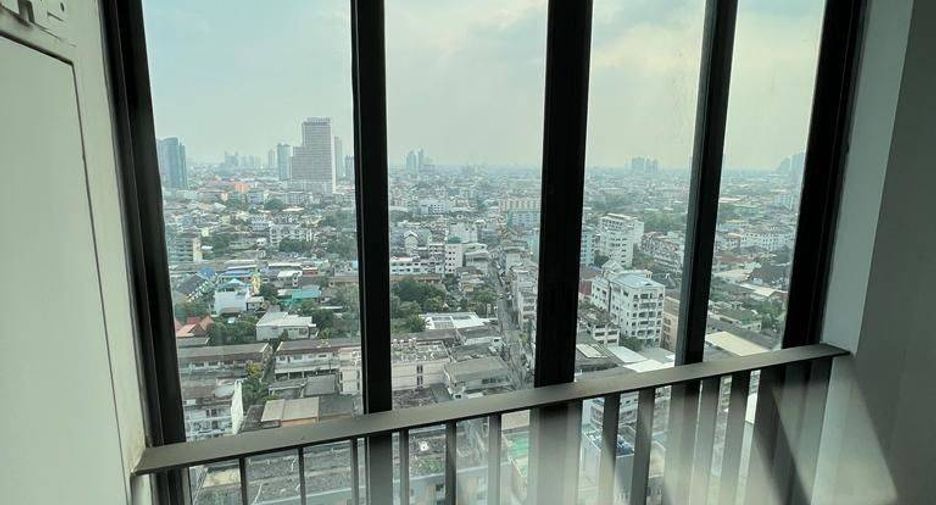 For sale 1 bed condo in Khlong San, Bangkok