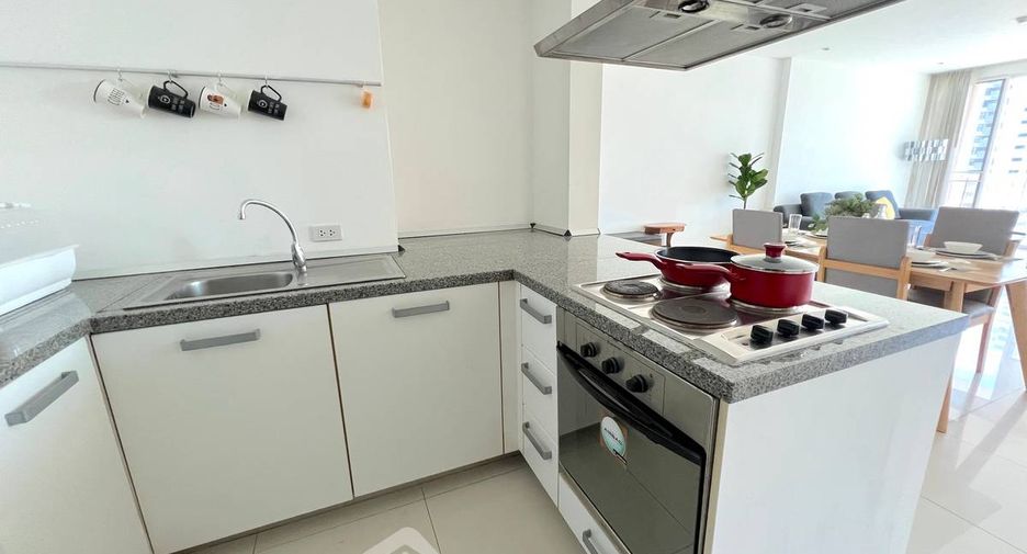 For sale 2 bedrooms condo in Khlong Toei, Bangkok