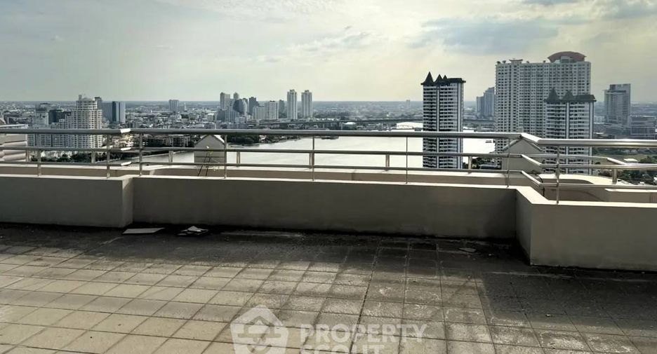 For sale 5 bedrooms condo in Bang Kho Laem, Bangkok