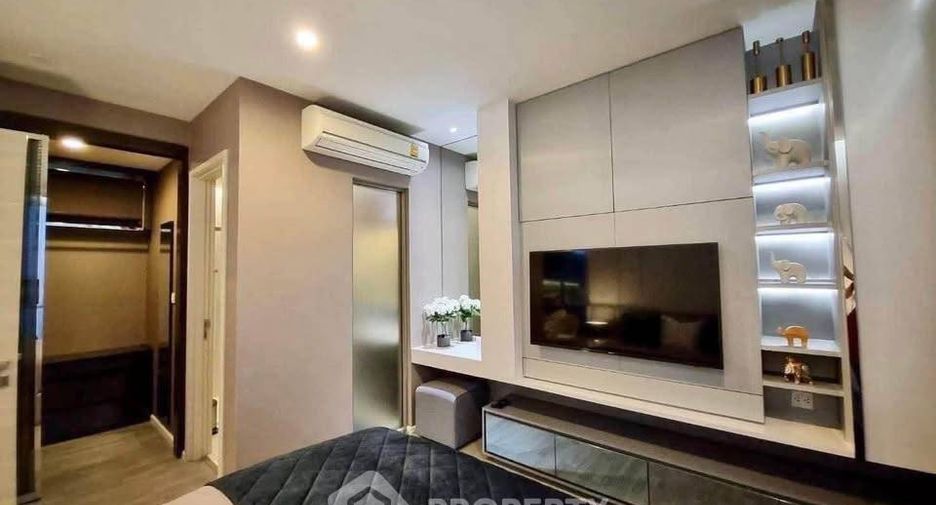 For sale 2 bedrooms condo in Sathon, Bangkok